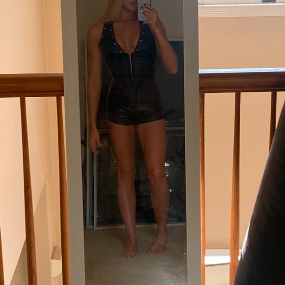 Princess Polly Paladia Jordy Corset size 2 - Picture 2 of 5